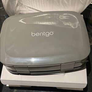 Bentgo Gray Lunch Box